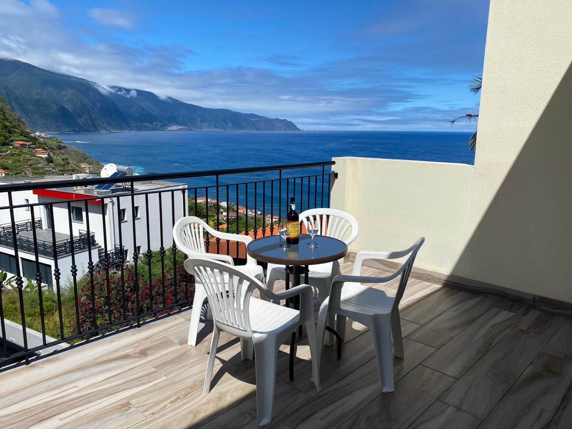Villa The Vista House à Ponta Delgada  Chambre photo