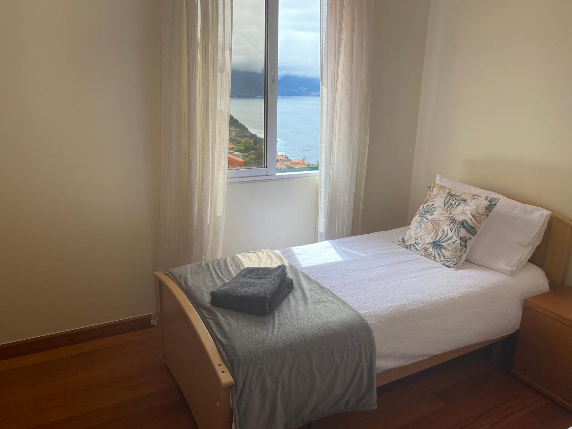 Villa The Vista House à Ponta Delgada  Chambre photo